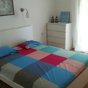https://apartmani-darko.primorje-gorskikotar.com